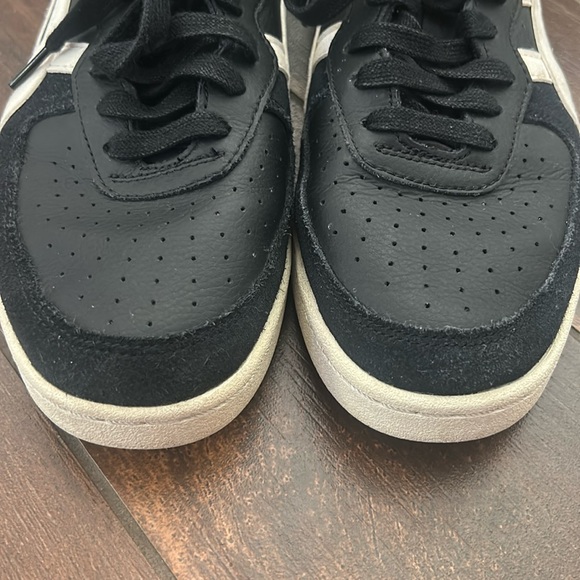 Onitsuka Tiger by Asics GSM Size 9 - Picture 8 of 9